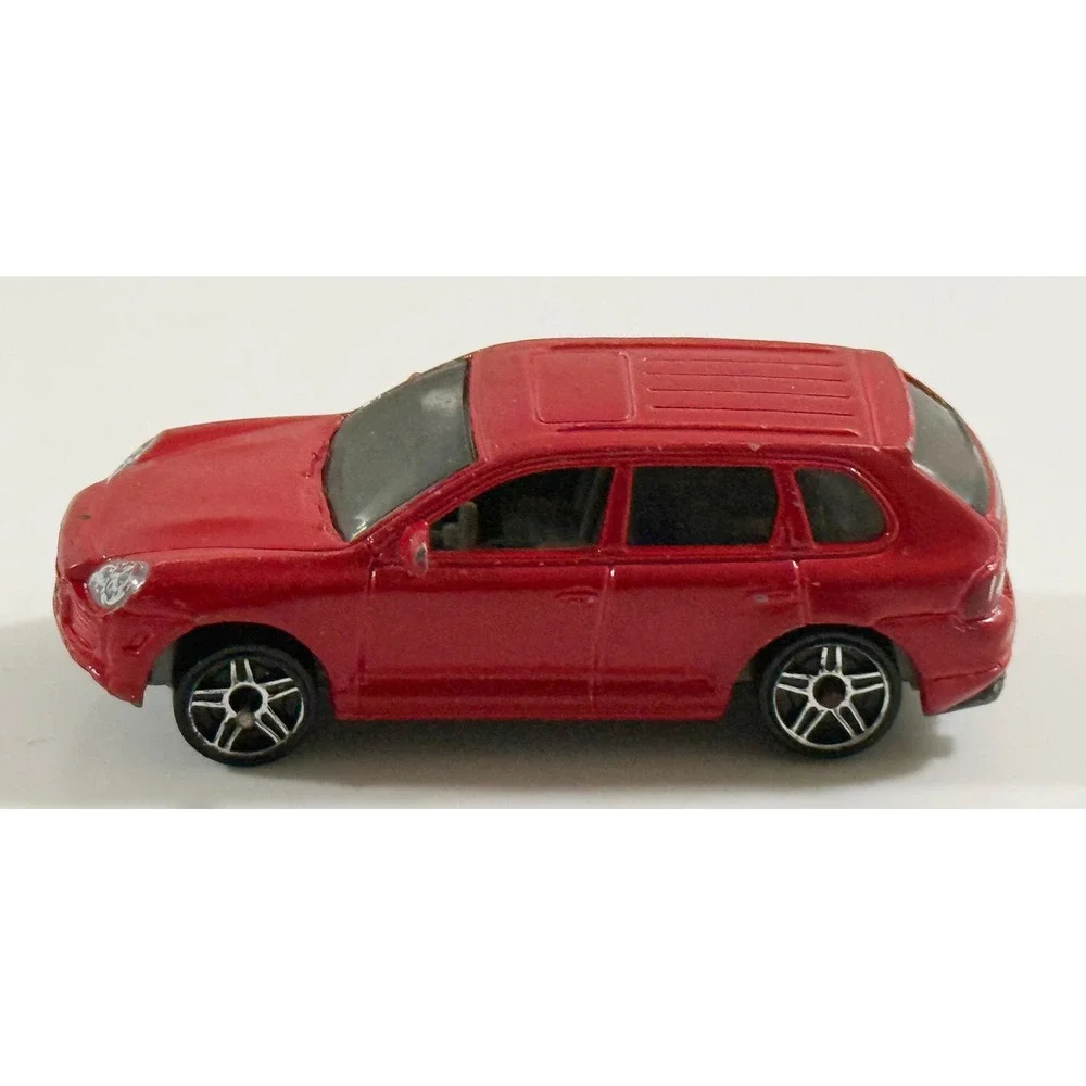 Matchbox Porsche Cayenne Turbo Kids 1/64 Red Die-Cast SUV Toy Car